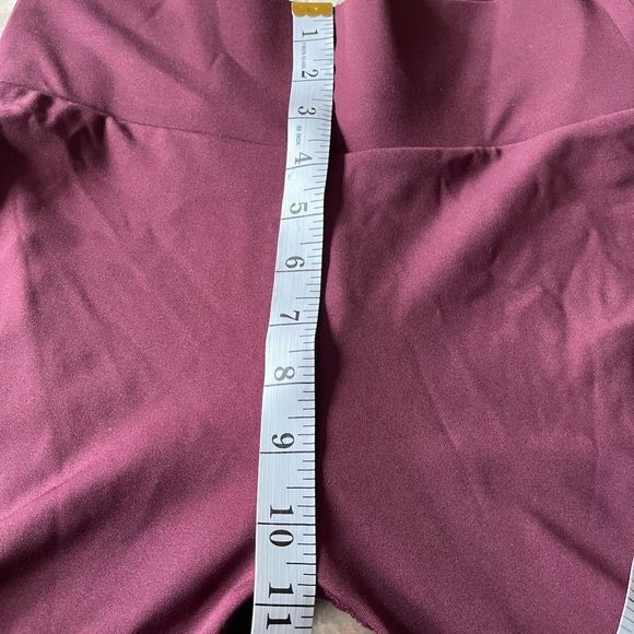 𝅺TRUE religion purple wide band mesh leggings size XS - Picture 10 of 11